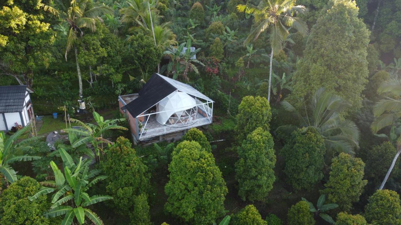 Moondock Luxury Camp Hotel Munduk  Exterior photo